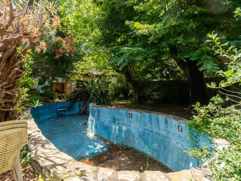 Casa en Venta con 1 cochera