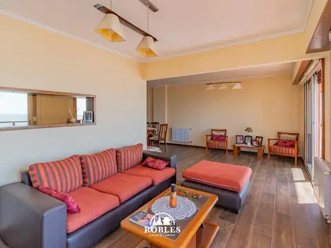 Departamento en Venta de 4 dormitorios
