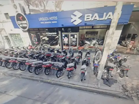 Av Libertador Gral San Martin 700
