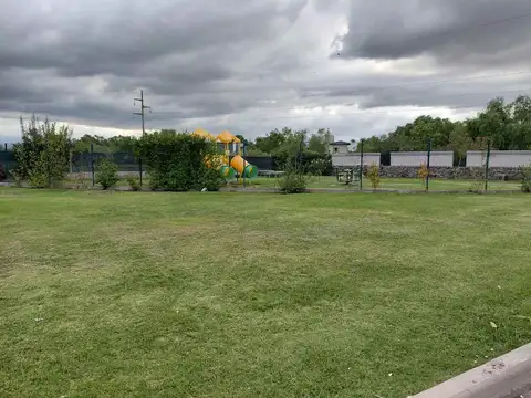 Terreno en Venta en Russell, USD 34.900