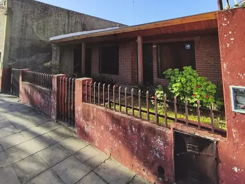 Casa en  Villa Luzuriaga