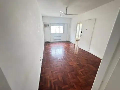 Departamento de 1 ambiente con patio integrado  en Venta en el corazon de Barrio Norte