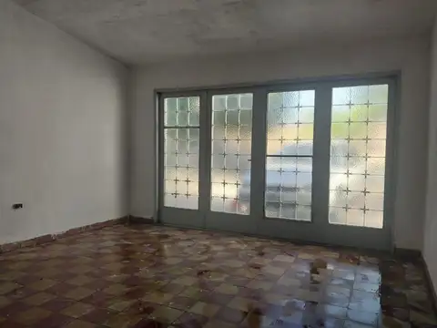 VENTA CASA 3 DORMITORIOS  ARGUELLO NORTE