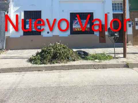 Casa ideal 2 Familias , 2 casas de 3 y 4 ambientes.