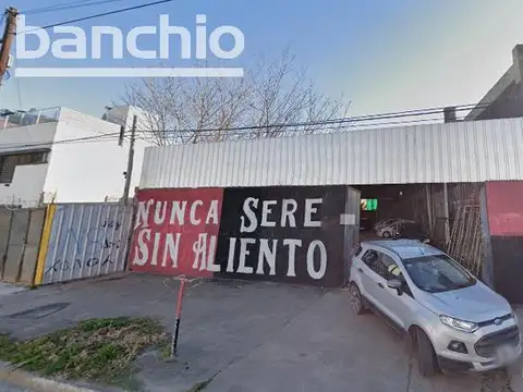 Venta Gran Terreno/Galpon - Barrio Parque