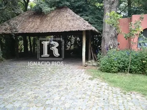 Casa 4 ambientes con 4 baños