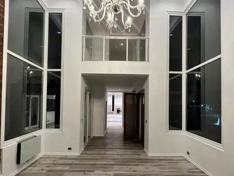 Casa en Alquiler de 3 dormitorios
