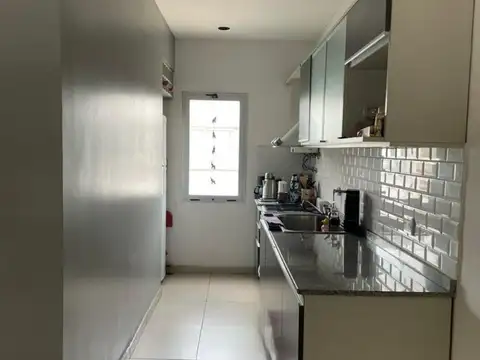 Depto Tipo Casa en Venta con 2 cocheras