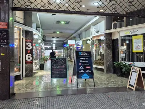 Alquiler Local en Galeria, Villa Luro