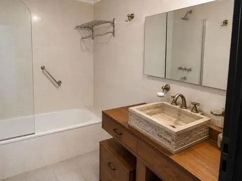 Departamento 4 ambientes con 2 baños