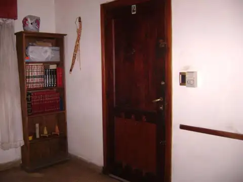 Depto Tipo Casa 4 ambientes con 1 baño