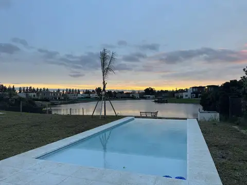 Casa en Venta en San Matias, USD 485.000