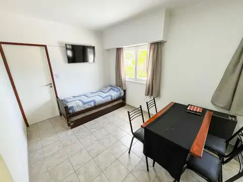 Departamento en Alquiler en Barrio 9 De Julio, $ 650.000