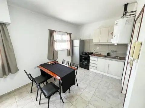 9 De Julio 6400, Piso 1