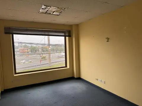 Oficina en Alquiler en Boulogne, $ 4.250.000