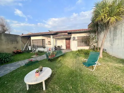 Casa en Venta en Castelar Norte, USD 215.000