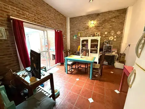 Casa en Venta con 1 cochera