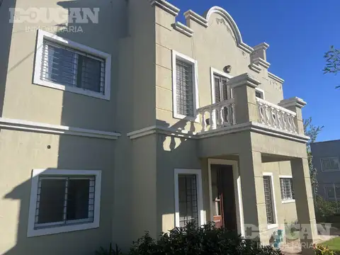 Casa en Venta de 4 dormitorios