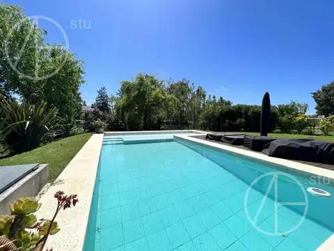 Casa en Venta al Noreste