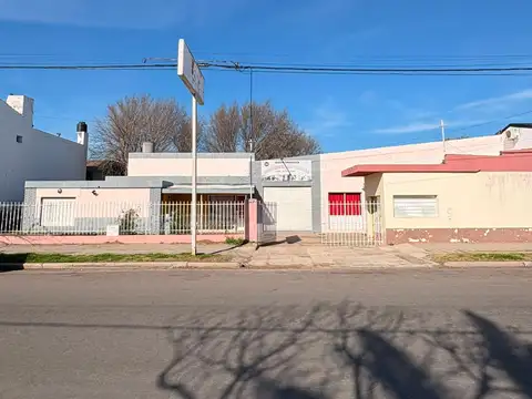 Salón + Depto en Calle 17 (O) N° 343. Gral Pico