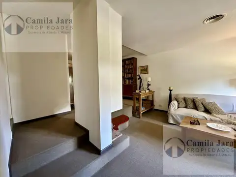 Depto Tipo Casa en Venta de 5 ambientes