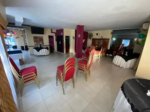 CASA EN VENTA - Ituzaingó centro