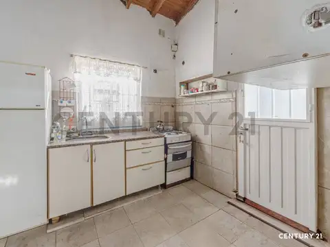 TOMAS GODOY CRUZ 900, Piso 0