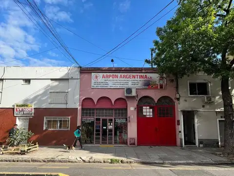 Depósito en venta - Salón - Taller - Oficinas - 312Mts2 - San Cristóbal