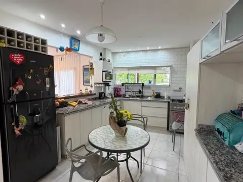 Casa  en Venta en San Alfonso, Pilar del Este, Pilar