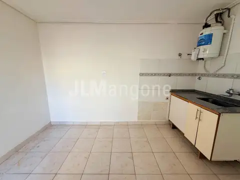 Depto Tipo Casa en Alquiler de 2 dormitorios