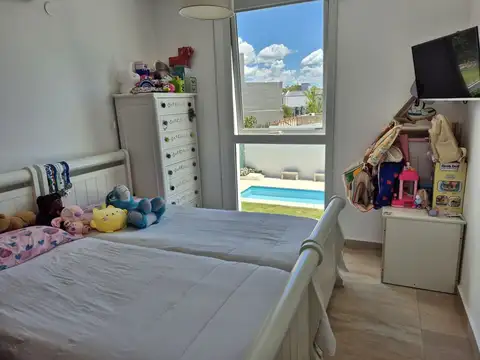 Venta Casa en Valle Escondido Los Aromas APTO CRED