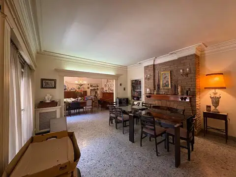 Casa en Venta en Plaza Mitre, USD 590.000