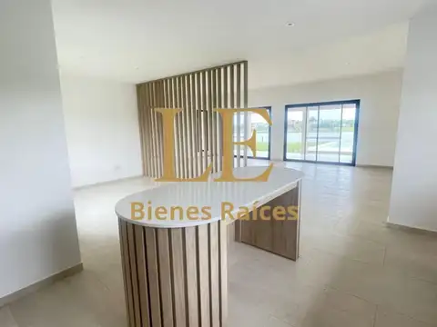 Casa en Venta al Noreste