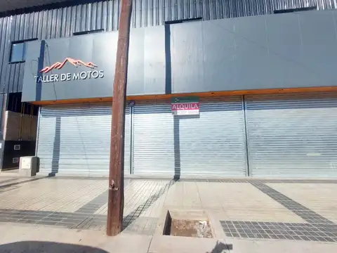 Local en Alquiler en Maipú, $ 900.000