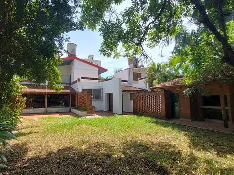 IMPORTANTE CASA EN ALQUILER