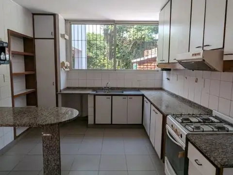 Alvear 100