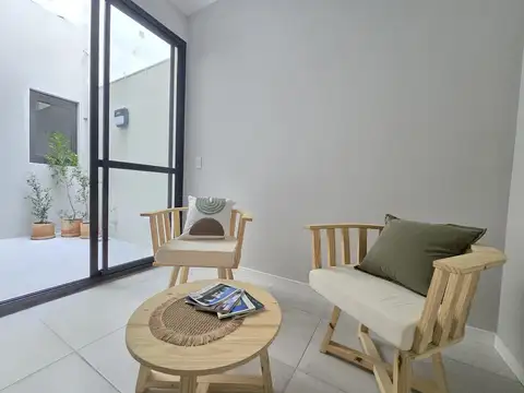 Depto Tipo Casa en Venta de 2 ambientes
