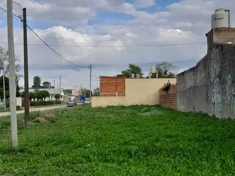 VENTA - LOTE EN BARRIO GALLO BLANCO