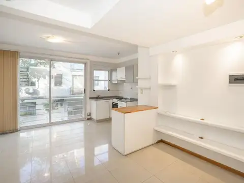 SAAVEDRA Dúplex con Terraza, Lavadero sin Expensas