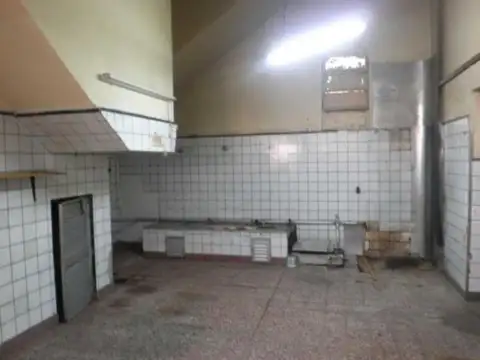 Galpon en Alquiler en Villa Luro, $ 2.500.000
