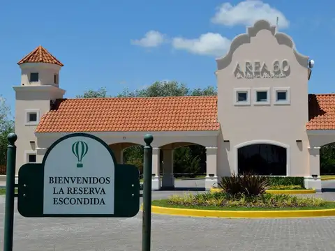 Terreno en Venta en Área 60