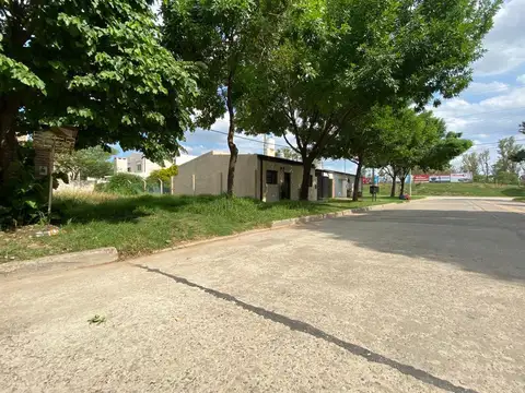 Terreno - Barrio Pablo Pizzurno