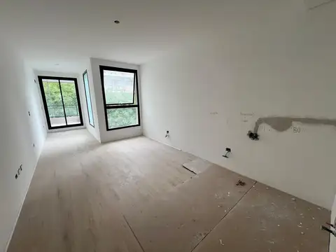 Juan Ramirez De Velasco 600, Piso 1