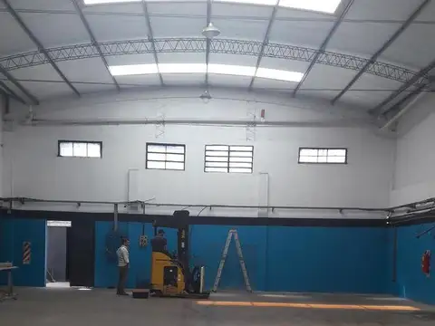 Galpon en Venta en Ramos Mejia, USD 3.200.000