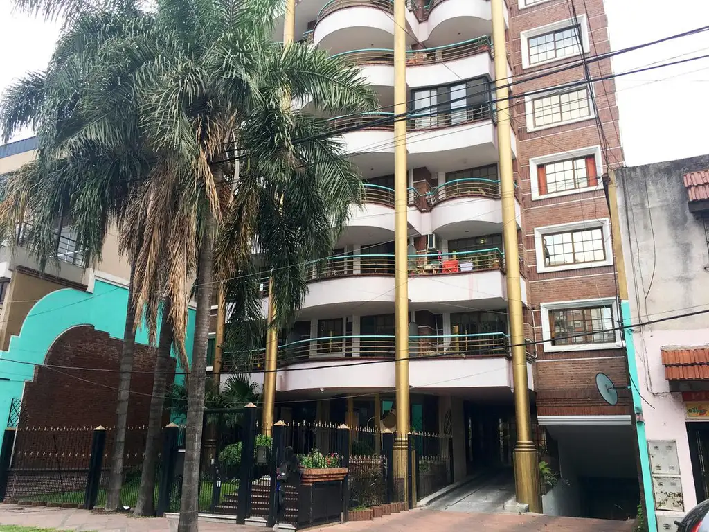 Crisologo Larralde Al 1000 9º Piso - Morón