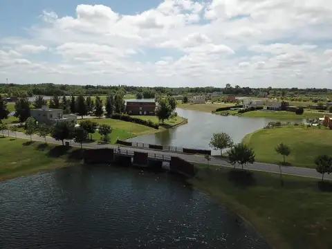 Lote en Venta - Barrio Parque Náutico El Cazal