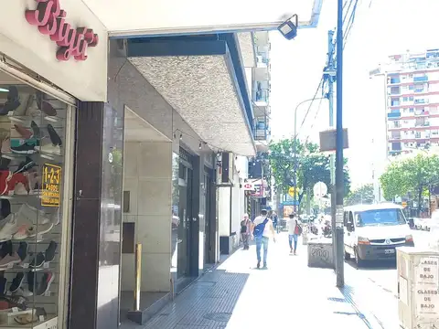 Local en Alquiler 50 años