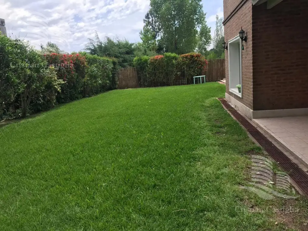 Venta - Casa 5 Ambientes, Jardín, Pileta, Balcón - Valle Claro, Benavidez, Tigre - Foto 22