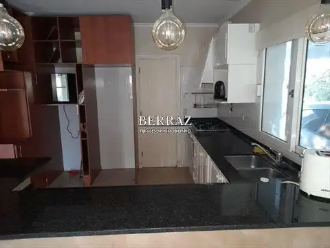 Casa Venta Los Jazmines Pilar del Este lote de 700 m2 Pilar