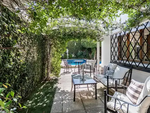 Av. Salvador Maria del Carril 3500